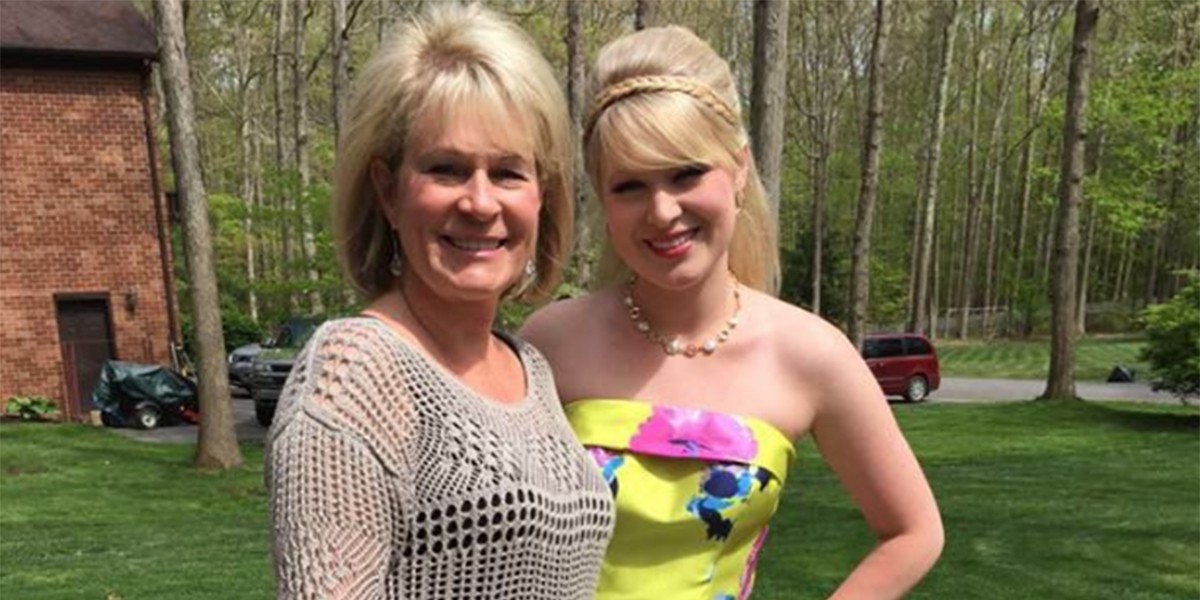 Se sacó una selfie, se la mandó a la hija y se llevó una sorpresa | Redes