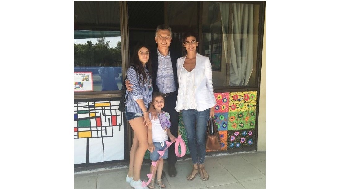 Macri subió una foto a Telegram: "Ultimo día de clases en familia" | Política