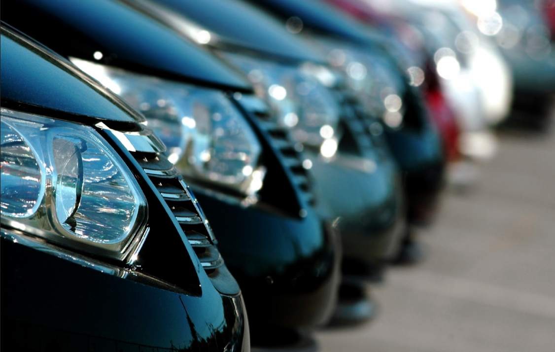 Impuesto interno a los autos: elevan a 380 mil pesos el piso desde el cual se paga | Política