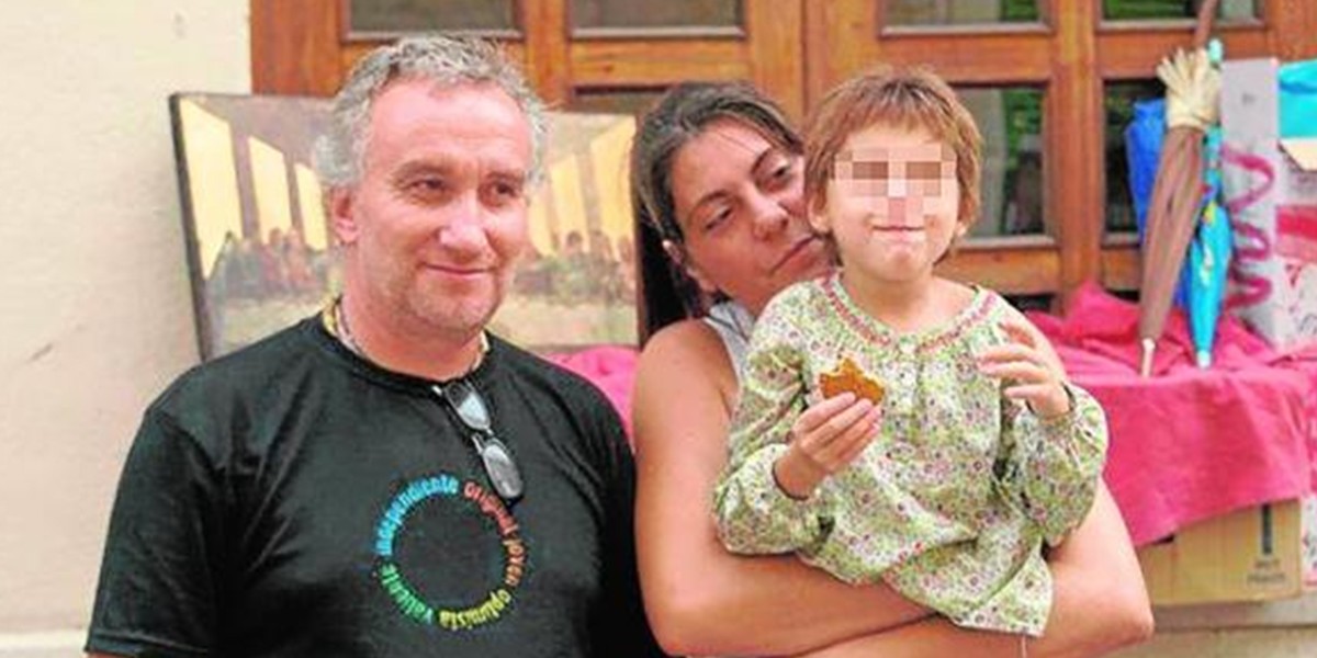 Estafaron con la enfermedad de su hija y ahora investigan si la explotaron sexualmente | Internacionales