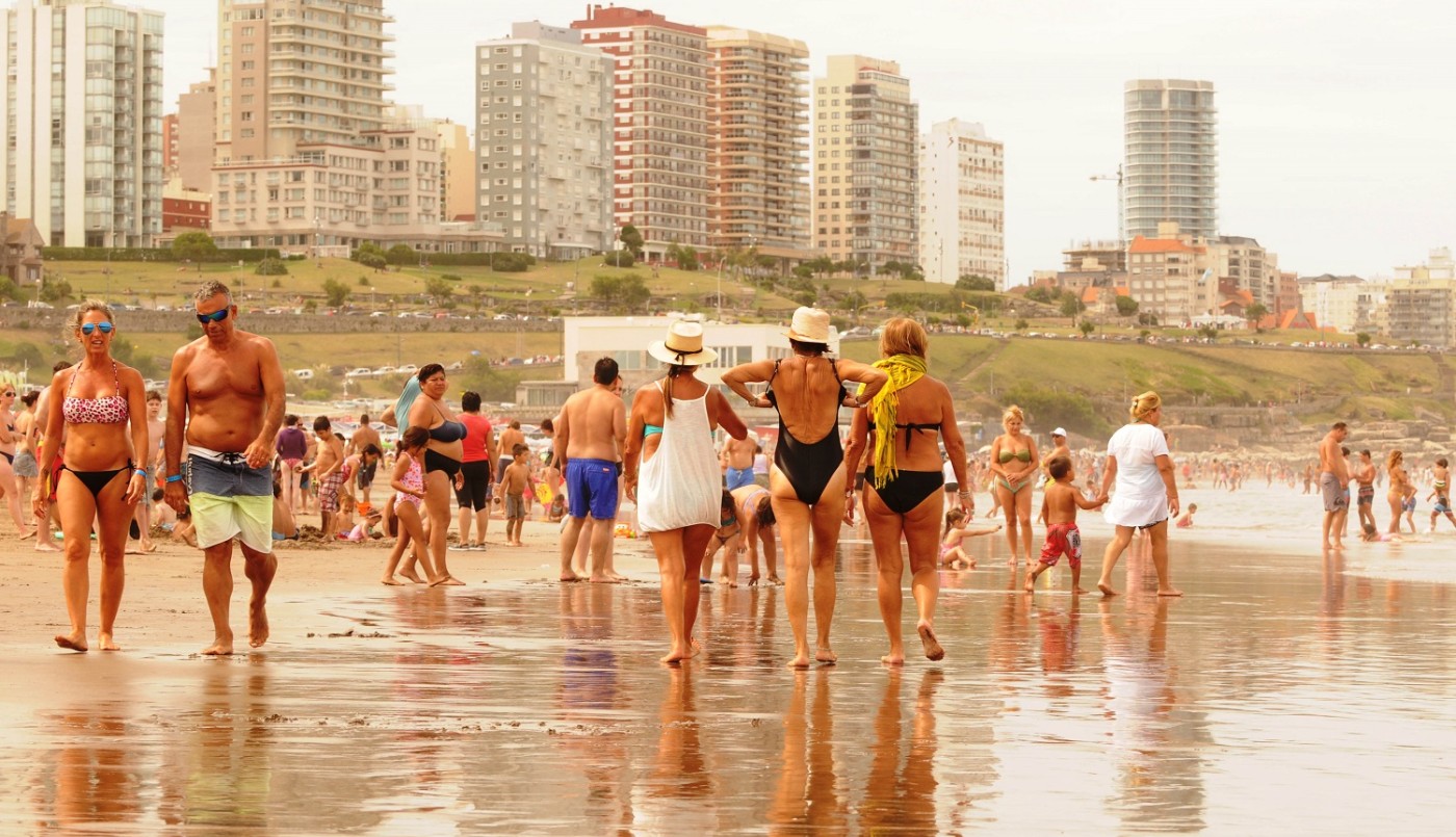 Mar del Plata: empresarios dicen que la temporada es "similar" a la pasada y gremio que es "un desierto" | Actualidad