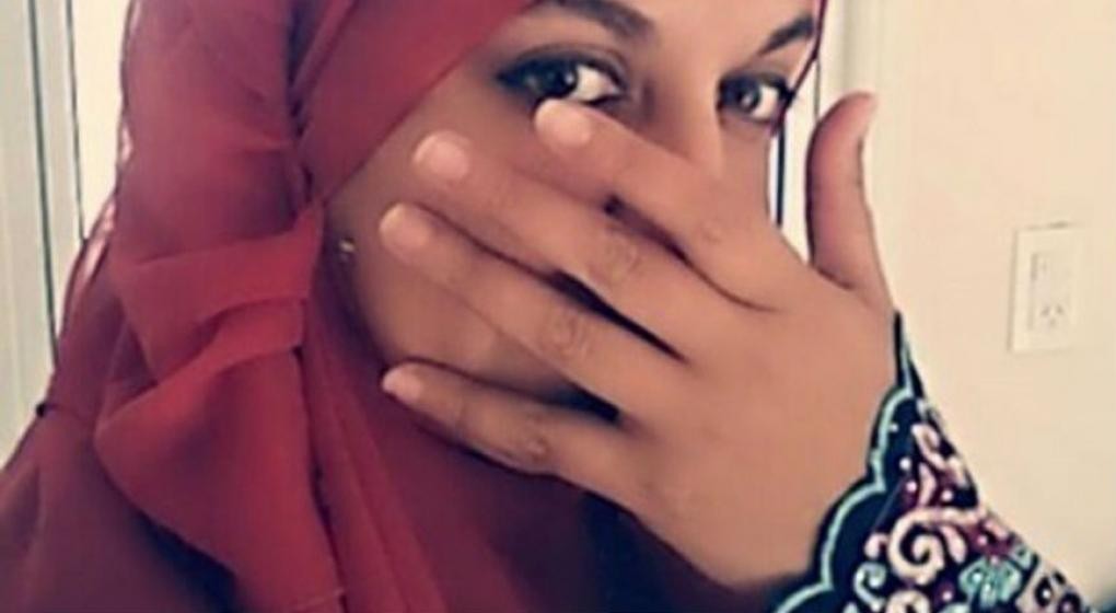 Una mujer musulmana denunció que la echaron de un banco por su vestimenta | Actualidad