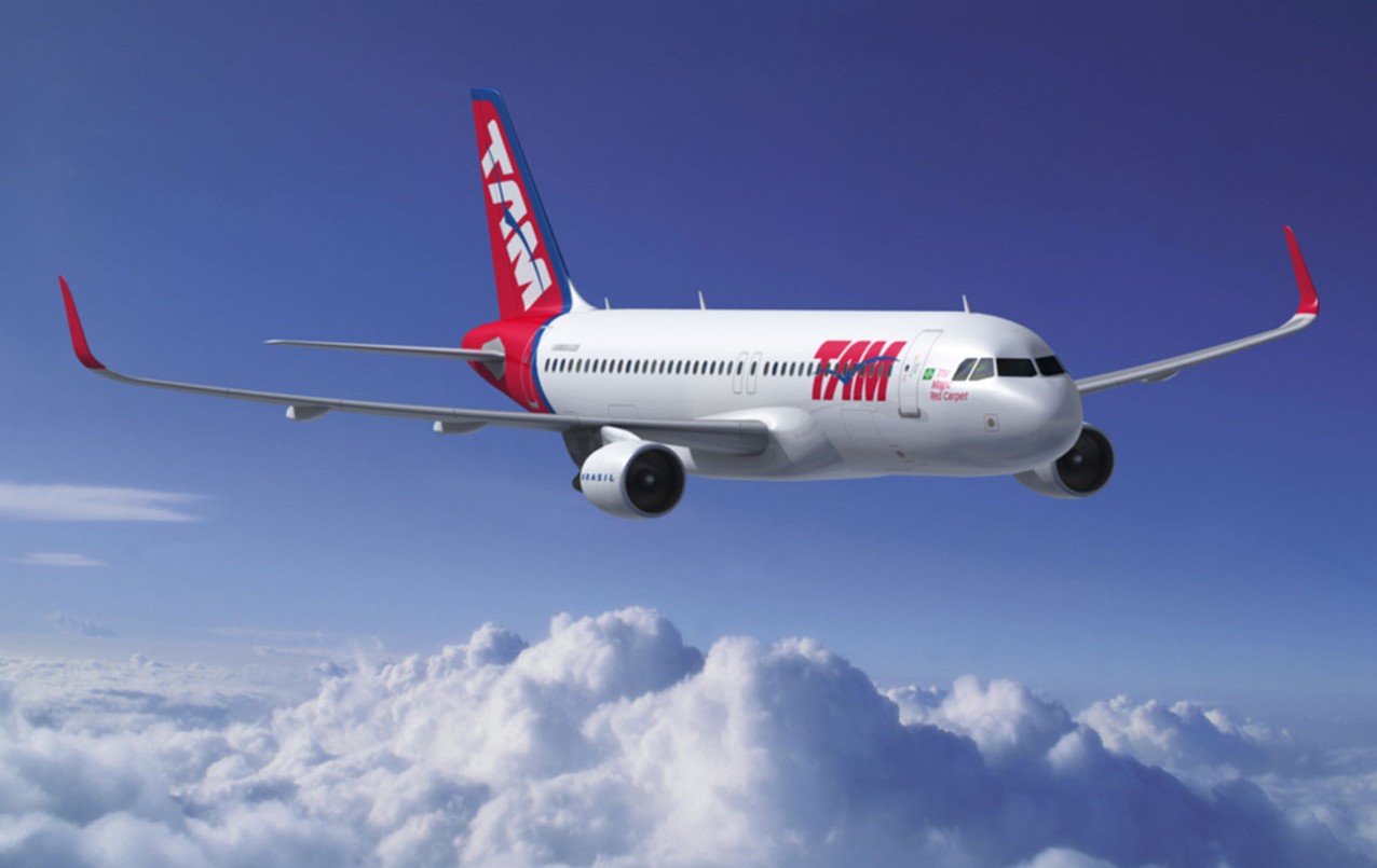 alarma en Rosario: un avión de TAM sobrevoló un campo casi al ras del suelo | Actualidad