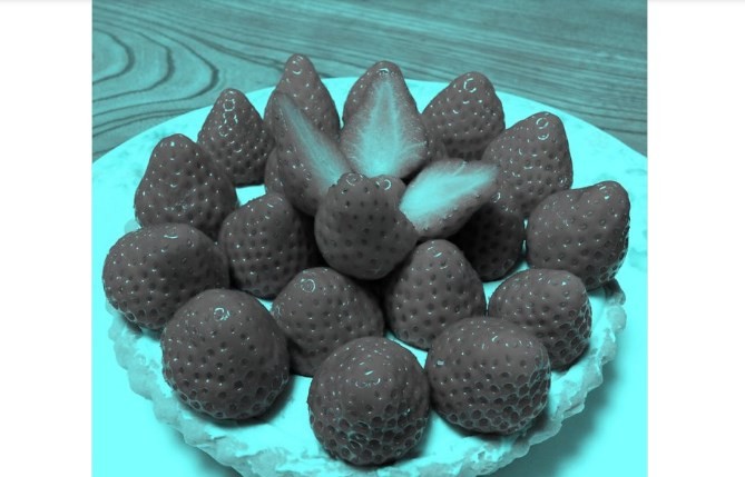 Ilusión óptica viral: ¿de qué color ves estas frutillas? | Redes