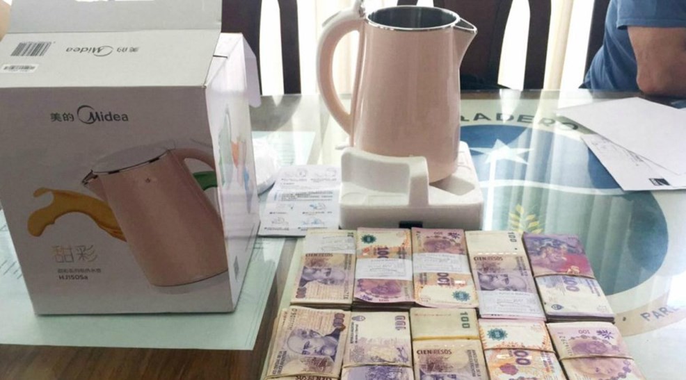 Un comerciante chino intentó sobornar a una intendenta: le dio 100 mil pesos en una pava | Actualidad