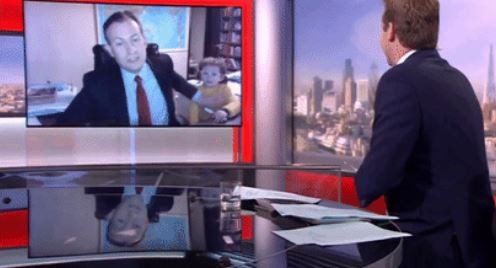 #EsViral Los hijos de un profesor universitario se cuelan en una entrevista en vivo por la BBC | Internacionales