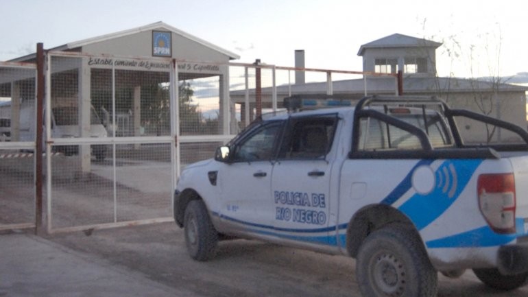 Abusó de su hija cuando lo visitó en la cárcel | Actualidad