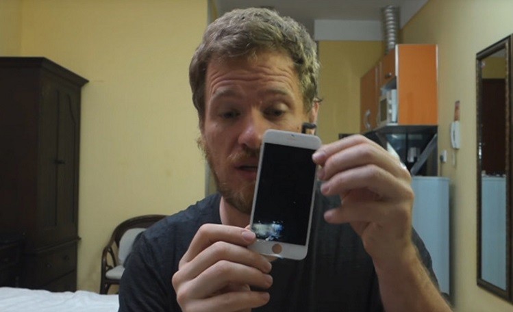 Extrabajador de Google construye un iPhone a mitad de precio usando repuestos chinos | Tecno