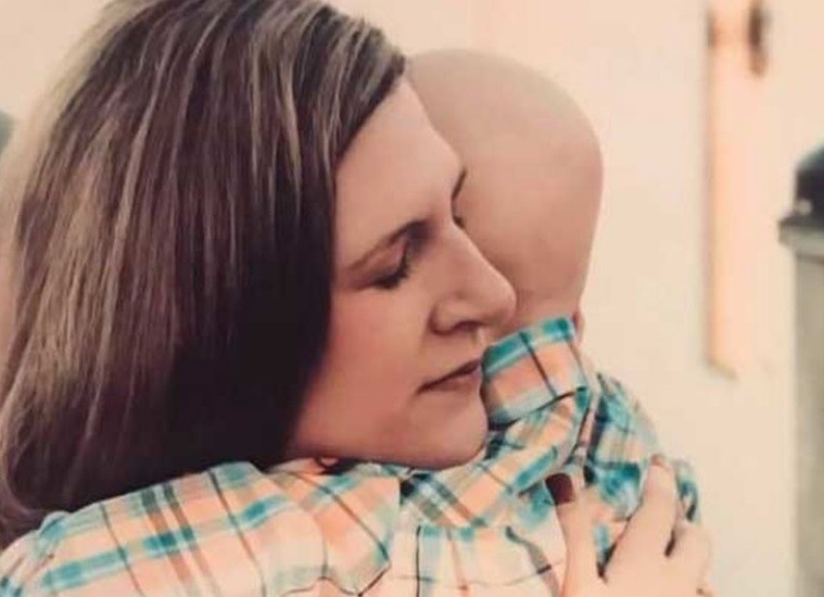 El estremecedor diálogo entre una madre y su hijo de 4 años a punto de morir de cáncer | Curiosidades