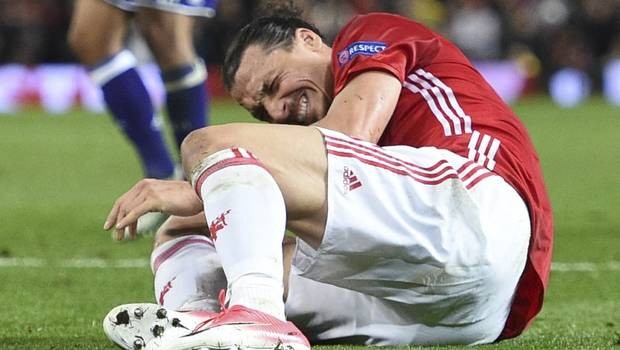 Zlatan Ibrahimovic fue operado con éxito de su lesión de rodilla pero pasará varios meses sin jugar | Deportes