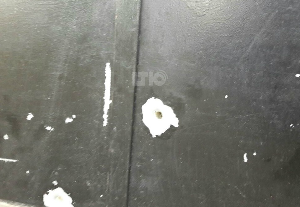 Bandas se enfrentaron a tiros en la calle e hirieron a una nena que miraba televisión dentro de su casa | Actualidad