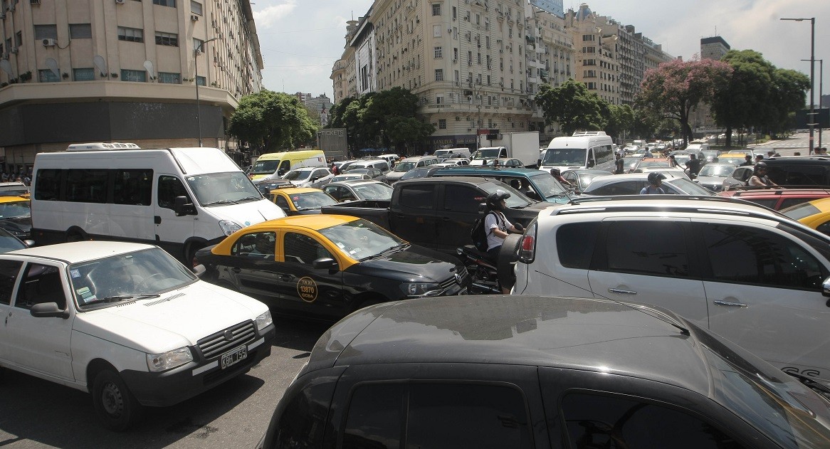 Casi la mitad de los vehículos que circulan en Argentina tiene más de 10 años | Actualidad