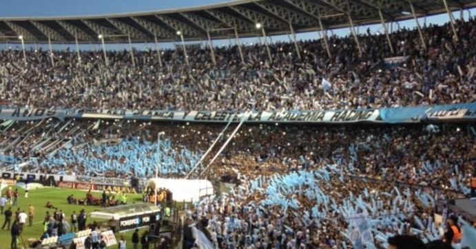 Detuvieron a 18 trapitos y a 21 hinchas en el partido Racing-San Lorenzo | Actualidad