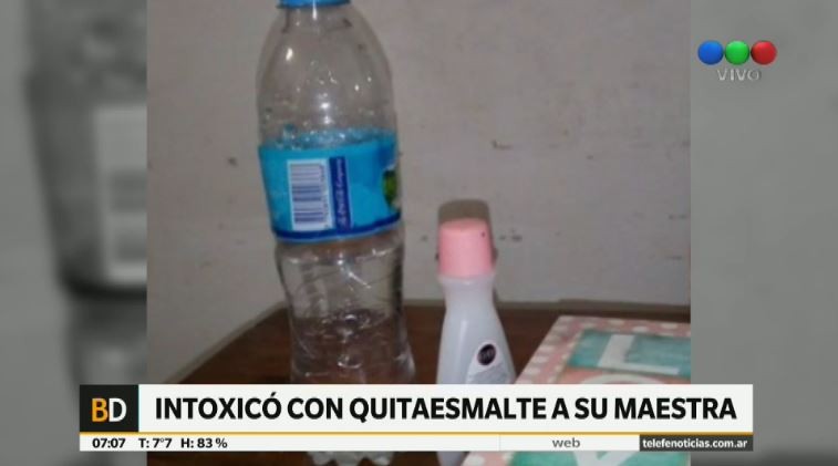 Una nena intoxicó a su maestra con quitaesmalte que puso en una botella de agua | Actualidad