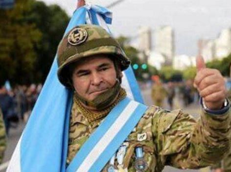 Malvinas: campaña para que las escuelas enseñen quién es el héroe argentino reconocido incluso por los ingleses | Actualidad