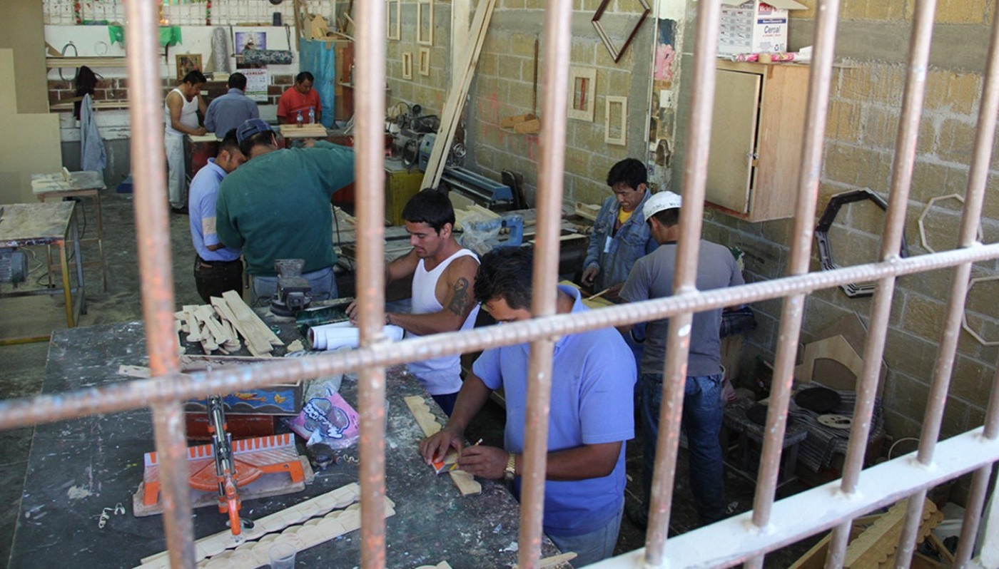 Los presos saldrán a limpiar los espacios públicos de Mendoza | Actualidad