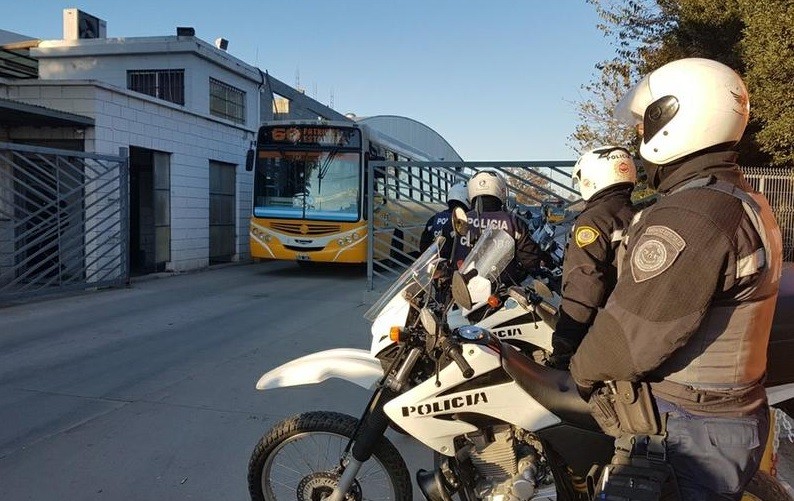 El gobierno de Córdoba quiere declarar "servicio esencial" al transporte público | Política