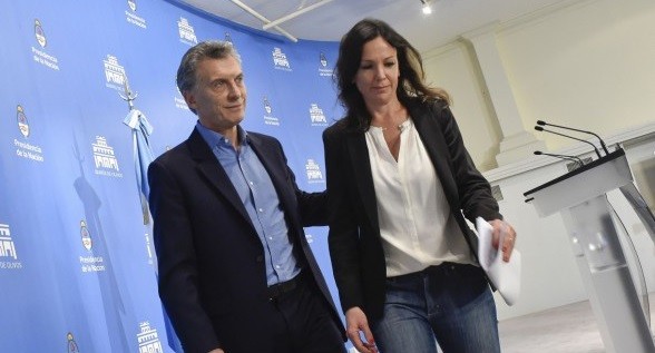 Ministra de Desarrollo Social se comprometió a "revisar errores" en quita de pensiones a personas con discapacidad | Política