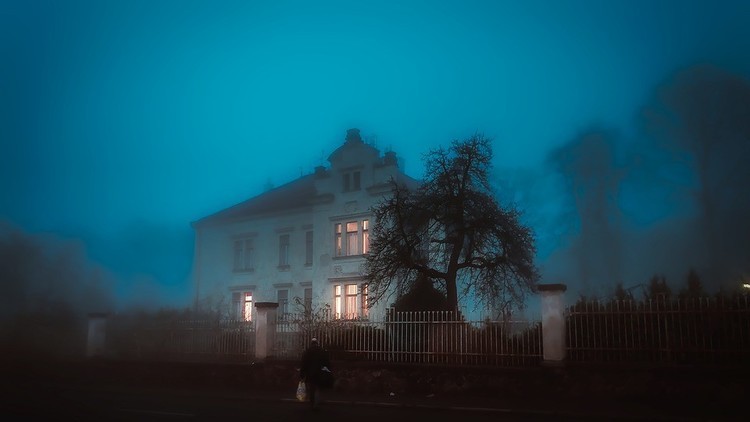 Pagan un millón de pesos al año a quien acepte ser niñera en una casa "embrujada" | Curiosidades