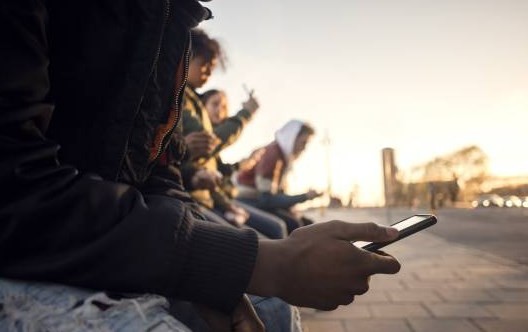 Un chico recibió 14.000 mensajes después de un castigo de tres días sin teléfono | Curiosidades