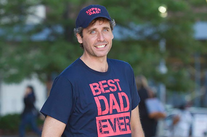 El hombre que hizo de su esperma un imperio y es buscado por mujeres que desean ser madre | Curiosidades