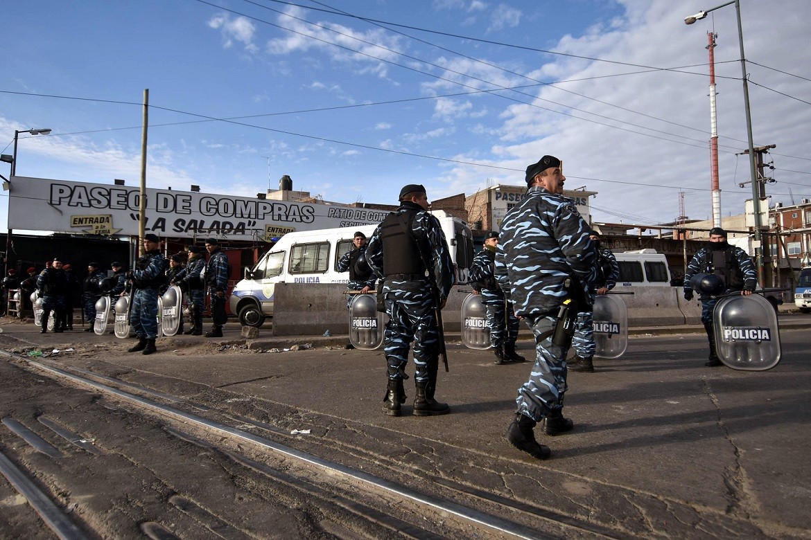 La Salada: uno de los detenidos es el subjefe de Drogas Peligrosas de Lomas de Zamora | Actualidad