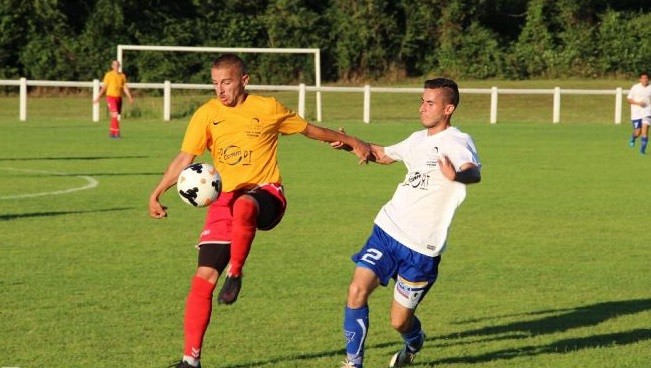 Lanzan un "Tinder" para futbolistas que buscan equipos | Tecno