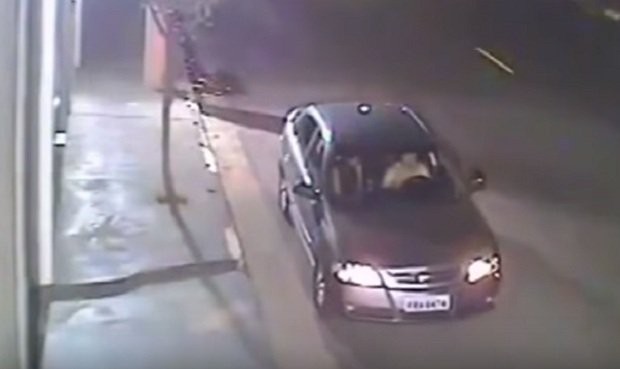 Video escándalo: su novio le fue infiel y ella se vengó teniendo sexo con el jardinero en la calle | Curiosidades