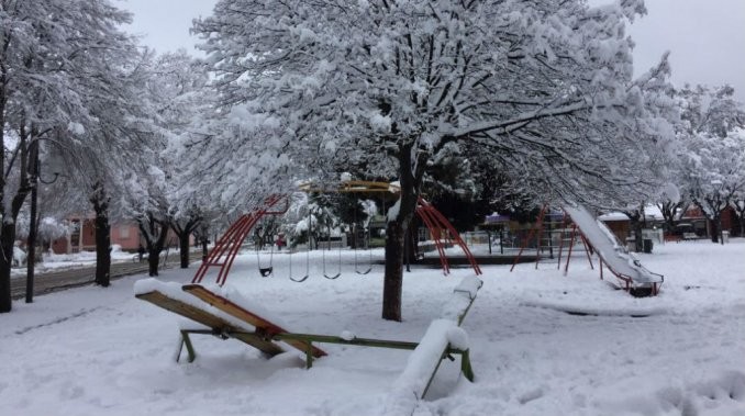 Temporal de nieve en la Patagonia: rutas cortadas, vuelos cancelados y cortes de luz | Actualidad