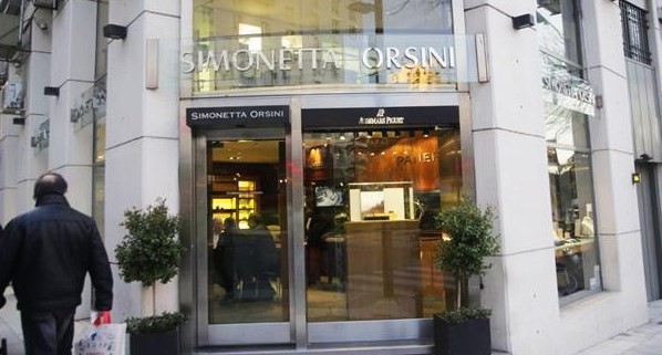 Allanaron la joyería Simonetta Orsini por presunto contrabando de relojes de alta gama | Política
