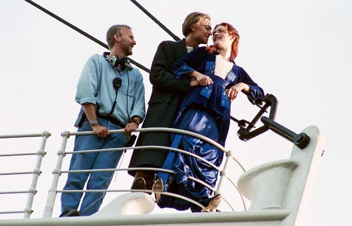 La foto de Leonardo DiCaprio y Kate Winslet pasando un día de piscina muy relajado | Espectáculos