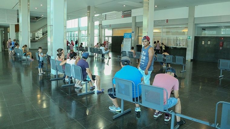 Una mujer sufrió quemaduras en el rostro tras ser rociada con alcohol por su pareja | Actualidad