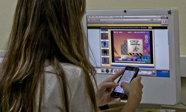 Los argentinos están hiperconectados y son intensos usuarios de redes sociales | Redes