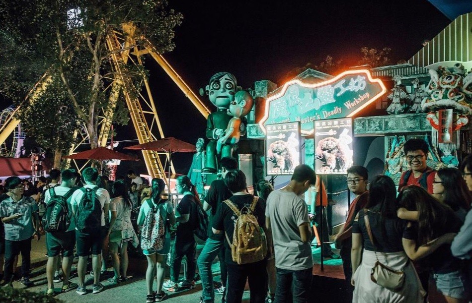 Murió un joven en un juego dentro de un parque temático dedicado al terror | Curiosidades