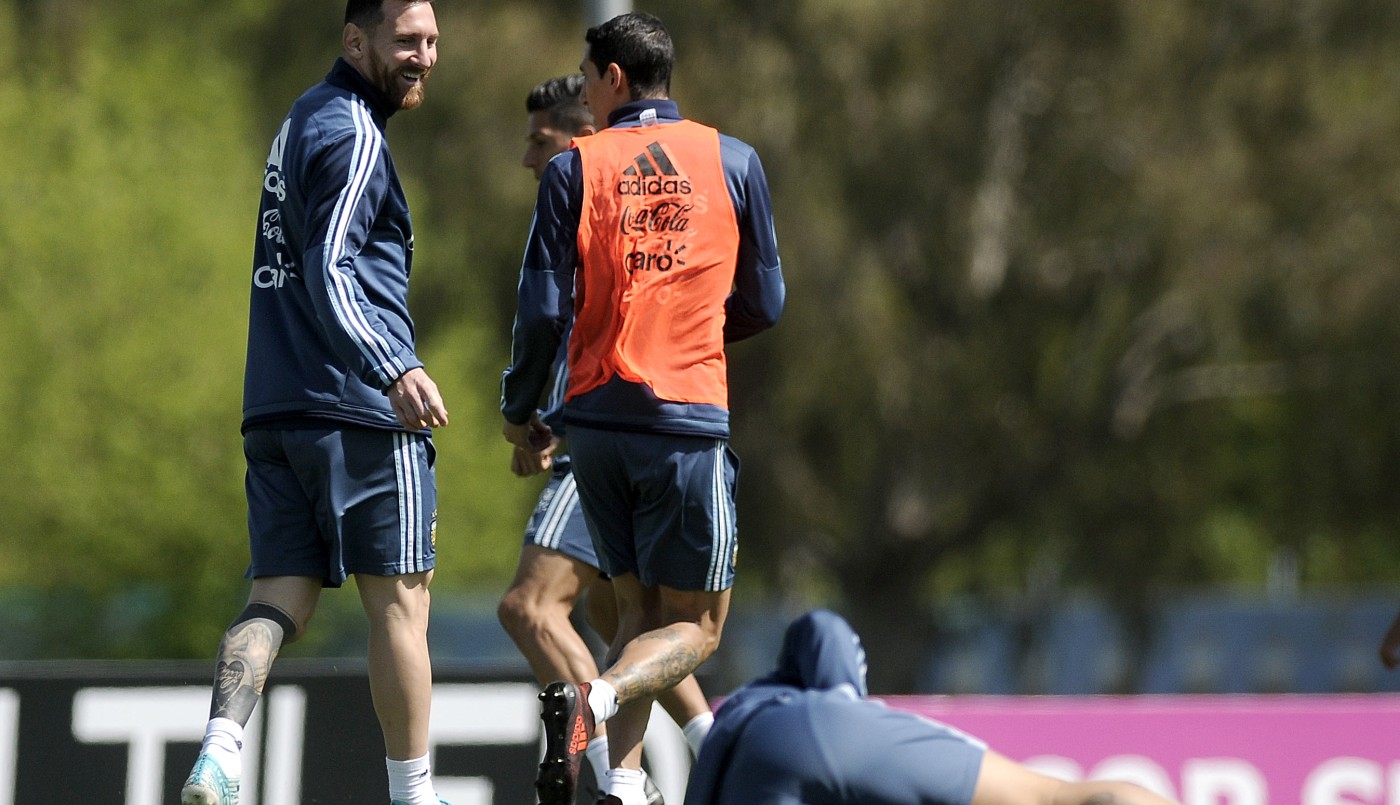Argentina ya se entrena y solo piensa en ganarle a Ecuador | Deportes
