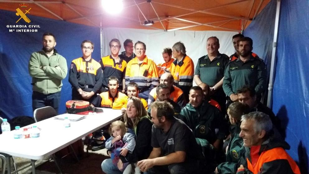 Un perro protegió a  una nena de 2 años que estuvo 7 horas perdida en un monte | Internacionales