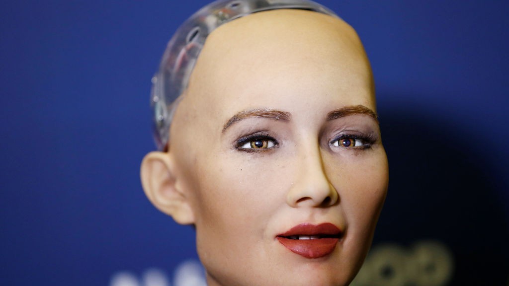 Arabia Saudita, el primer país que le dio la ciudadanía a un robot | Curiosidades