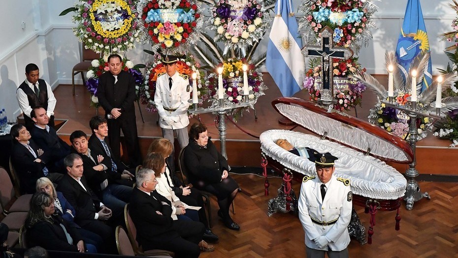 Velan a Das Neves en Chubut y asume el vicegobernador | Política