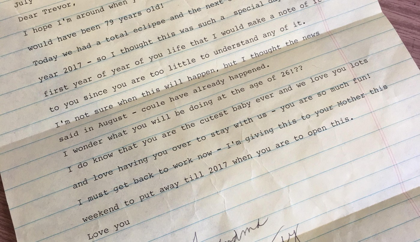 Viral: un joven abrió y compartió una carta que su abuela le escribió en 1991 | Curiosidades