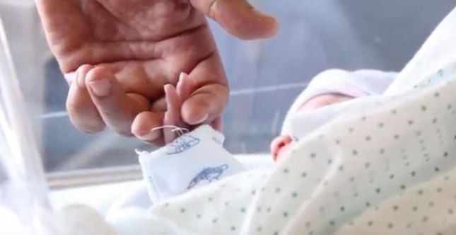 Fue condenado a dos años de prisión  por maltratar a su bebé y causarle una parálisis cerebral | Internacionales