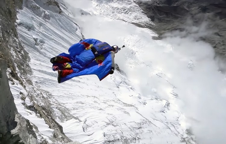Murió el deportista extremo Valery Rozov al estrellarse en el Himalaya | Internacionales