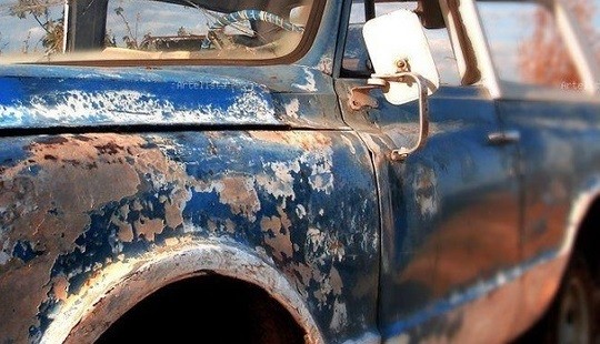 Insólito: se olvidó dónde dejó el auto estacionado y lo encontró 20 años después | Internacionales