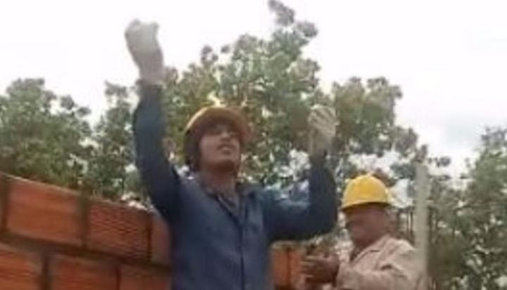 "El baile del albañil", el nuevo hit del verano | Redes