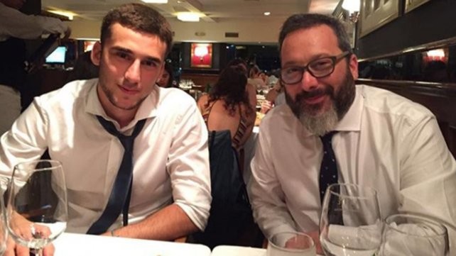 Furor en las redes sociales por el hijo fachero de Gerardo Rozín | Espectáculos