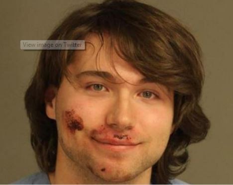 Mató a su madre y sonrió para el legajo policial | Internacionales