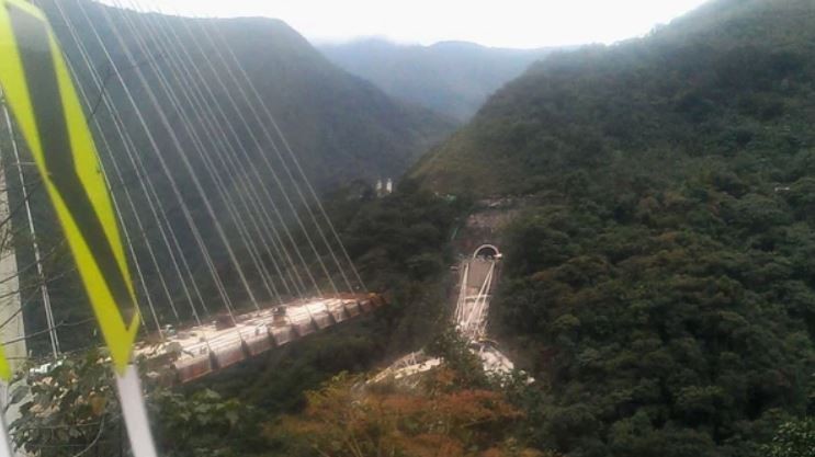 Colombia: se desplomó un puente en construcción | Internacionales
