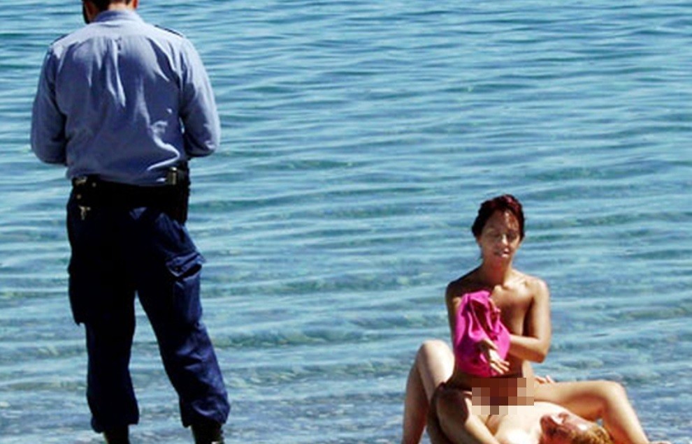 Multan a una pareja que estaba teniendo relaciones sexuales a orillas del Nahuel Huapi | Curiosidades