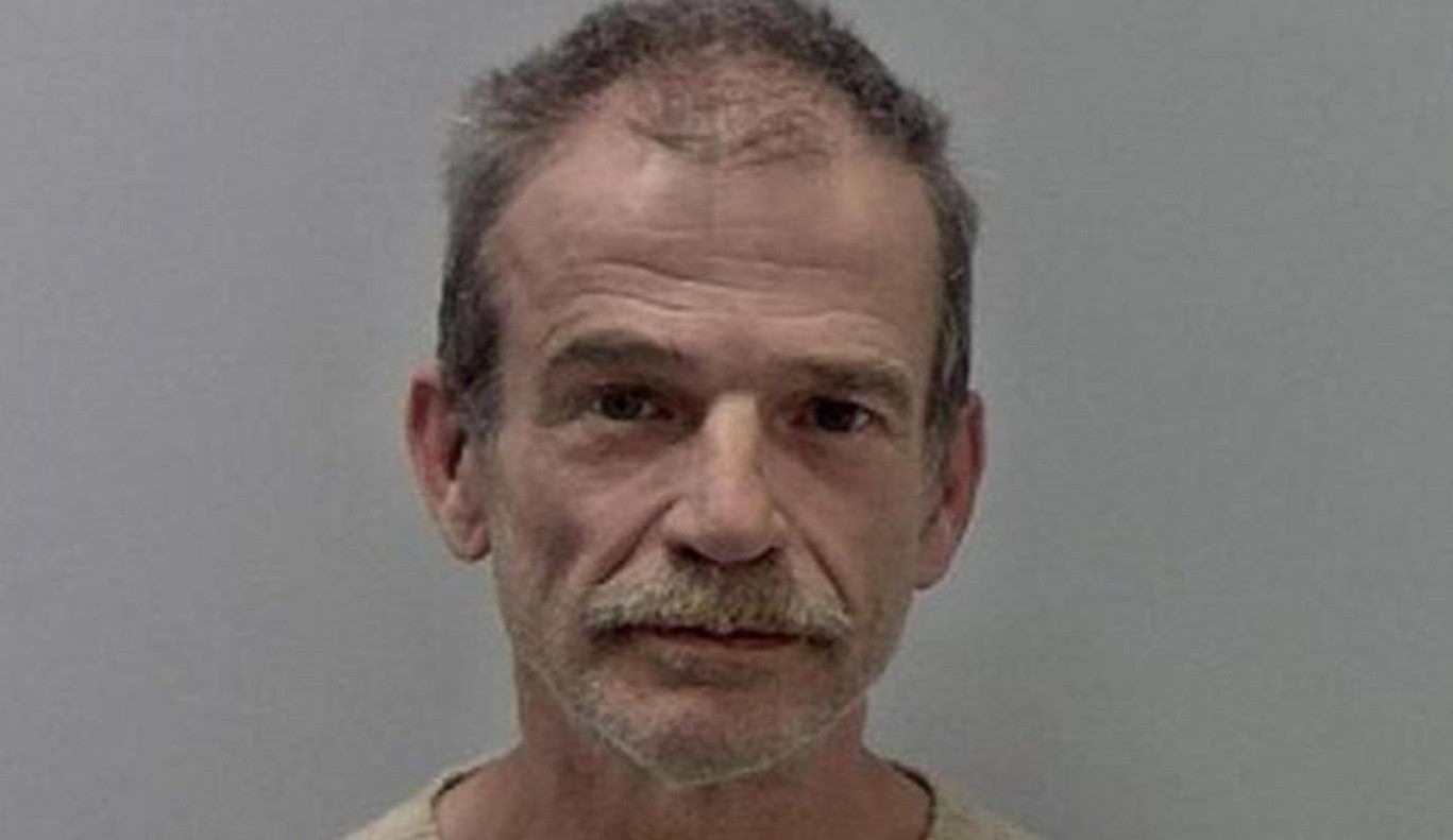 Violó a una mujer y lo detuvieron 25 años después por atacar a un perro policía | Internacionales