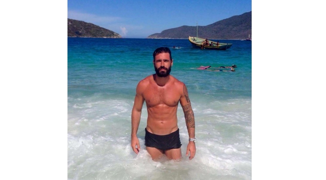 Buscan a un argentino que salió a navegar en Ibiza, su barco apareció en pedazos | Internacionales