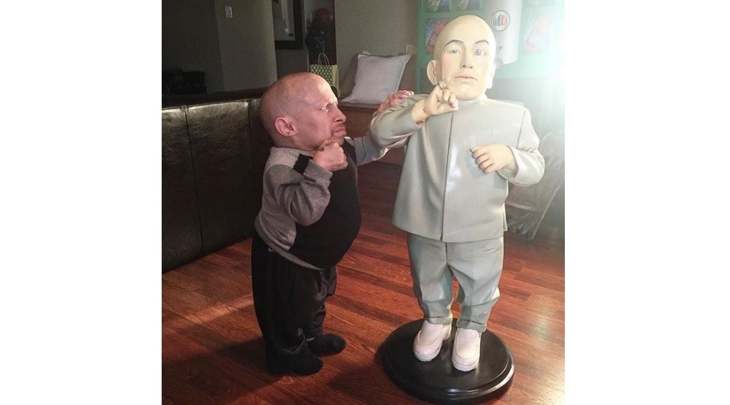 Verne Troyer, el famoso Mini Me, internado por su adicción al alcohol | Espectáculos